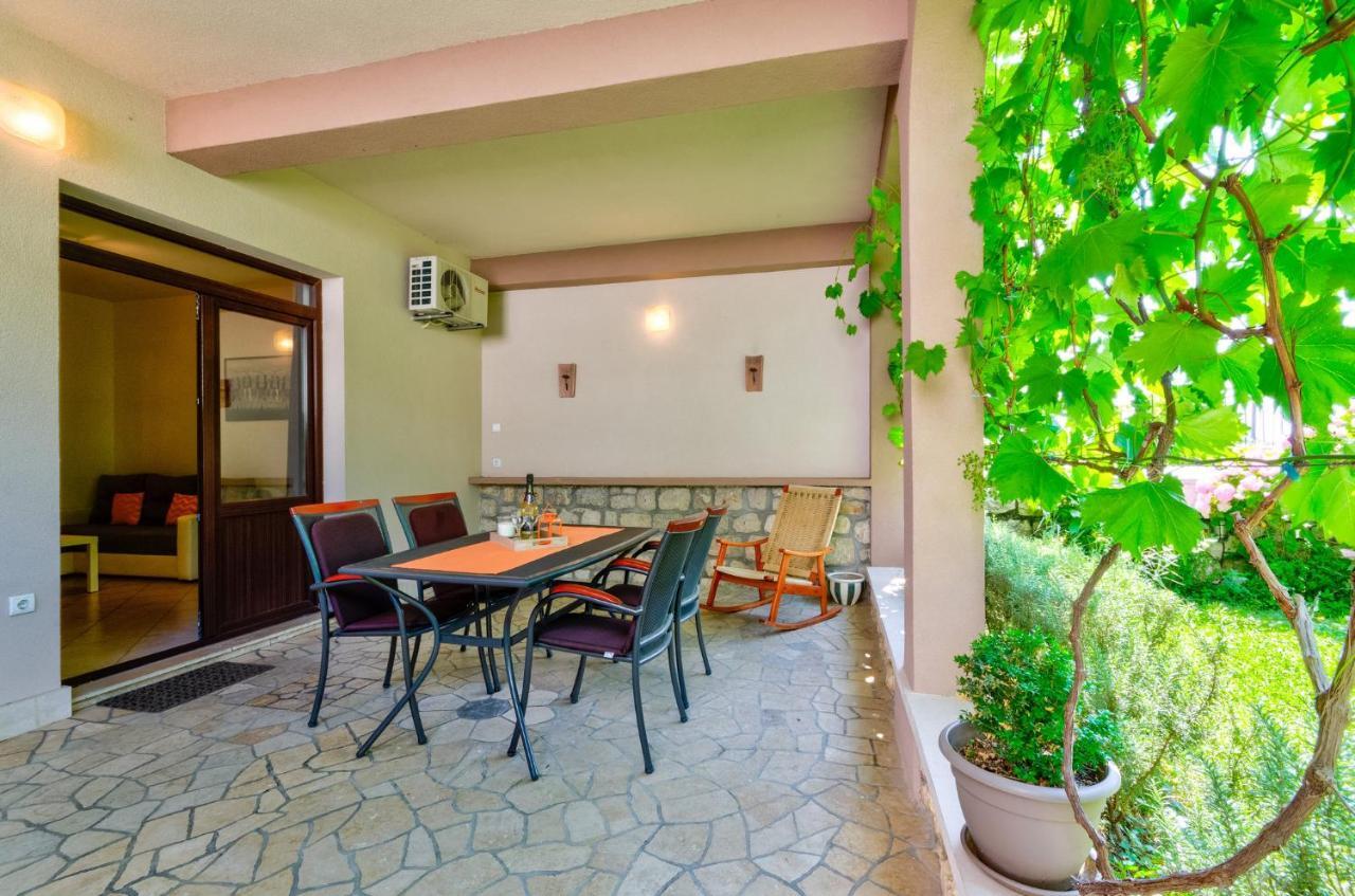 Ananas Apartments Crikvenica Εξωτερικό φωτογραφία